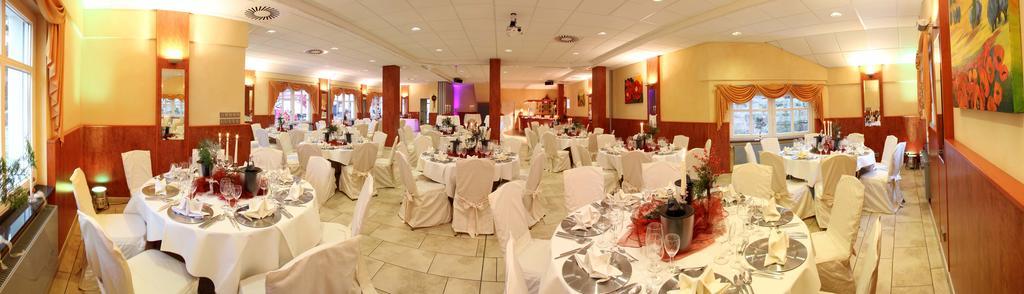 Landhotel Gross Schneer Hof Friedland  외부 사진