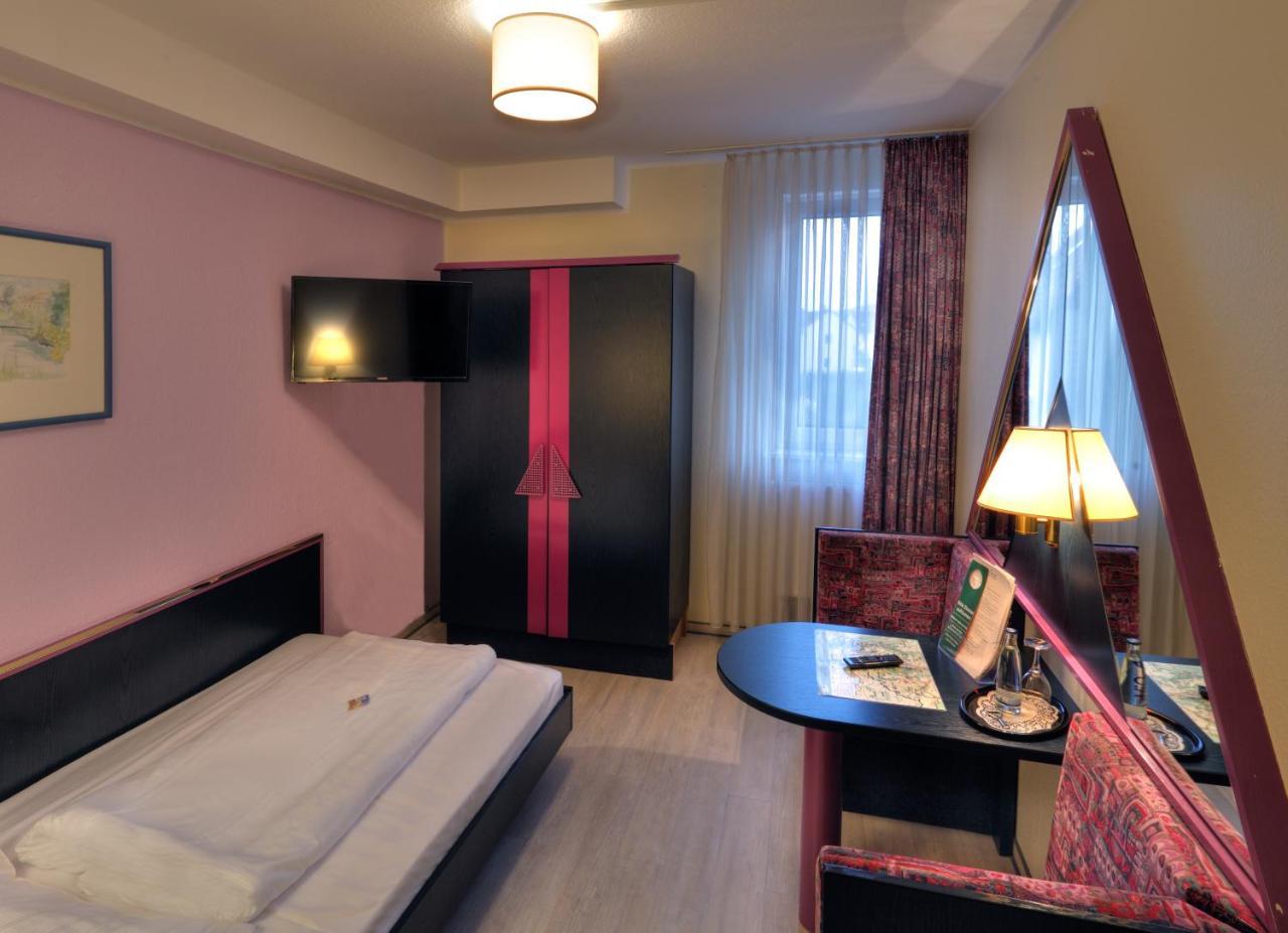 Landhotel Gross Schneer Hof Friedland  외부 사진
