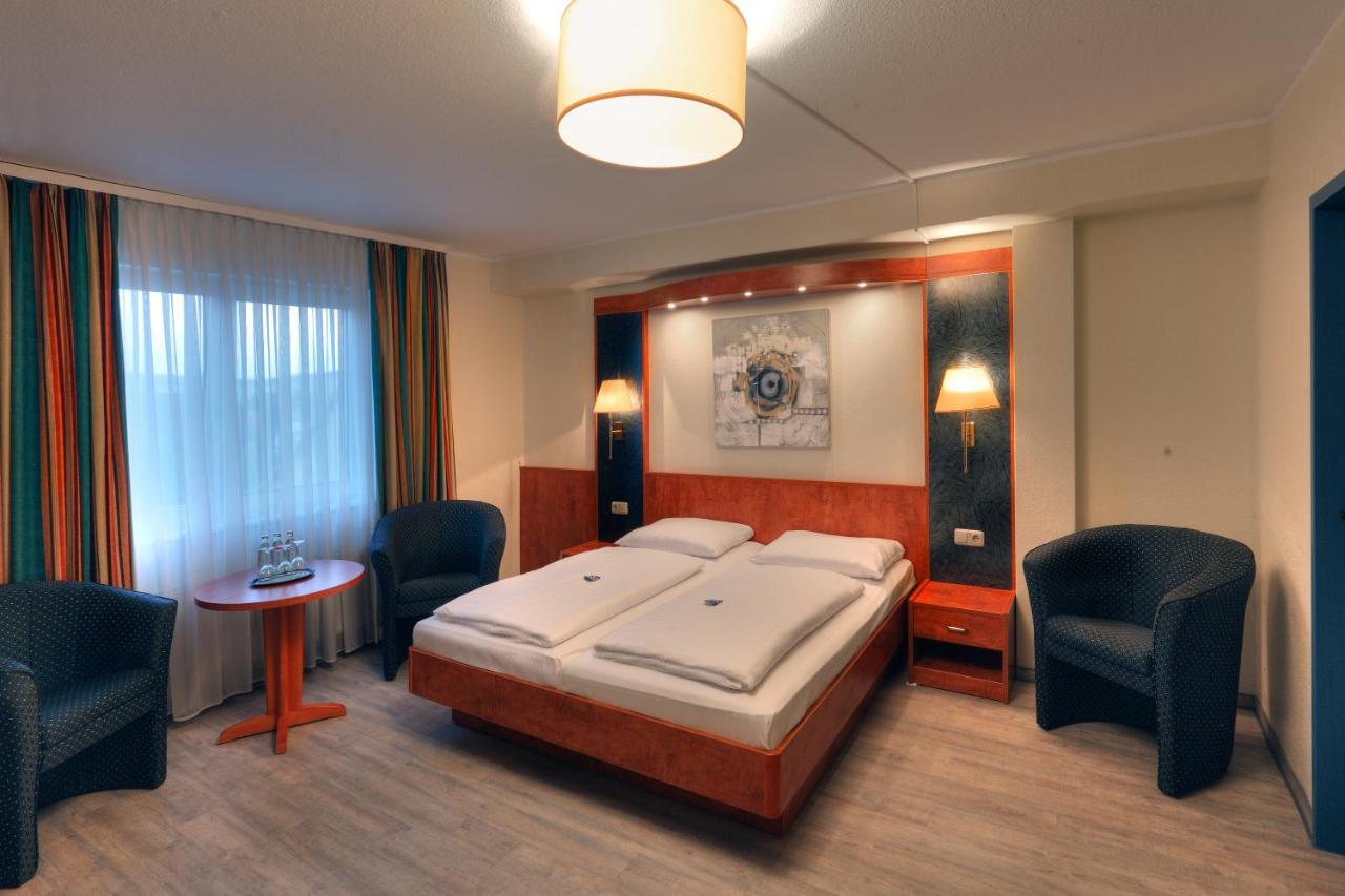 Landhotel Gross Schneer Hof Friedland  외부 사진
